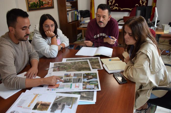 Enguídanos refuerza su atractivo turístico con actuaciones en las rutas y caminos