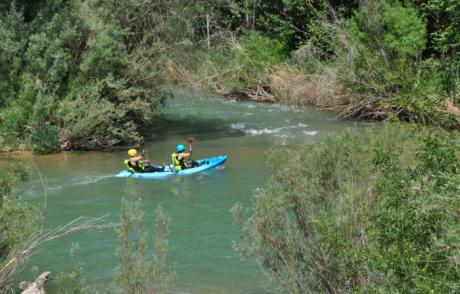 El río Júcar y dos embalses serán escenario de experiencias astronómicas en piragua