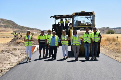 La actuación en Leganiel forma parte del plan de 3,1 millones para mejorar carreteras en Cuenca