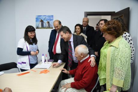 Unos 500 dependientes se benefician en Cuenca del servicio 'MejoraT'