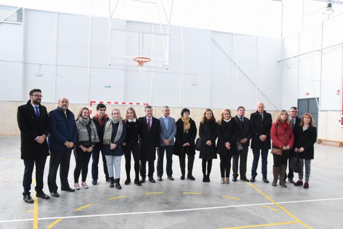 El IES ‘Pedro Mercedes’ ya cuenta con nuevo pabellón deportivo