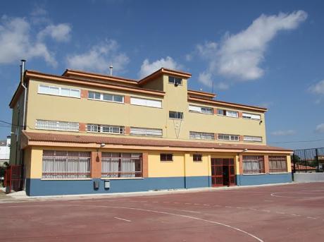 Se licitan las obras de reforma para la accesibilidad interior del Centro Rural de Innovación Educativa de Carboneras de Guadazaón