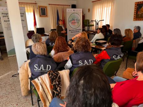 Éxito en el programa de formación para trabajadoras de Ayuda a Domicilio