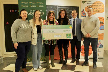 La Fundación Globalcaja entrega a la Asociación Serena TDAH Cuenca el premio solidario de la Ruta de Belenes