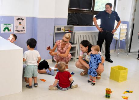 Cañizares cuenta con una escuela infantil gratuita para niños de 0 a 3 años