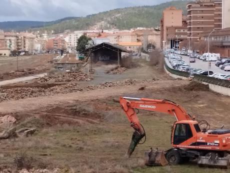 La Plataforma en Defensa del Ferrocarril de Cuenca solicita la paralización de las obras de los aparcamientos en terrenos de ADIF