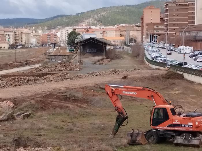 La Plataforma en Defensa del Ferrocarril de Cuenca solicita la paralización de las obras de los aparcamientos en terrenos de ADIF
