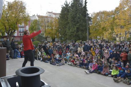 El Festival de Otoño llenará de alegría, cultura y ocio el Paseo del Huecar este fin de semana