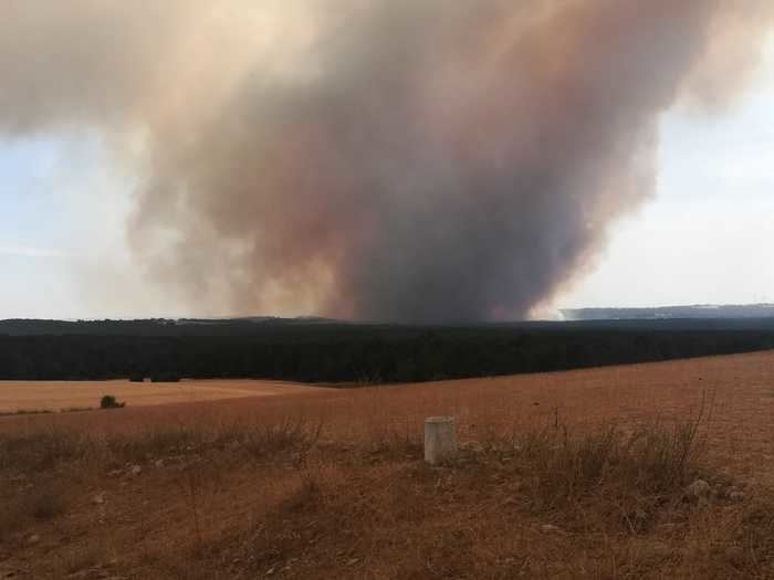 El alcalde de Barchín del Hoyo afirma que el incendio es 'complicado'