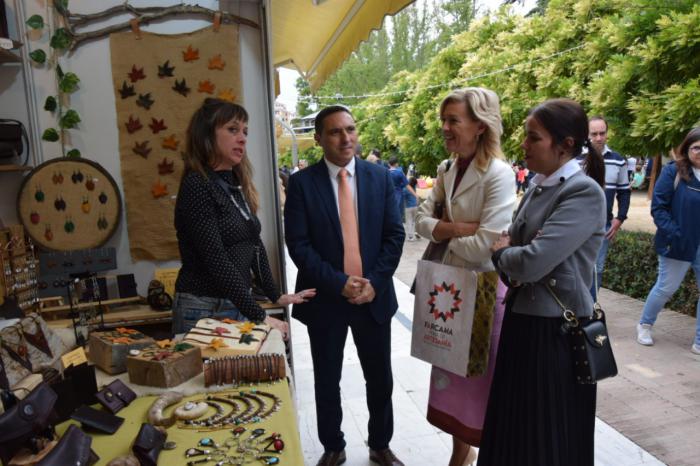 La Diputación de Cuenca apoya con 3.000 euros la presencia de cuatro artesanos en Farcama 2025