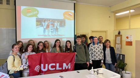 La UCLM muestra en Polonia su oferta académica y de servicios