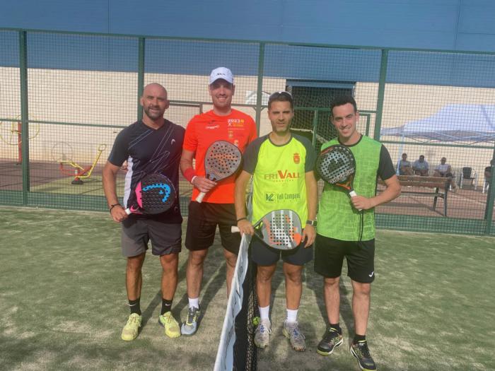 Gran nivel y emoción en el Torneo de Pádel Villar de Olalla