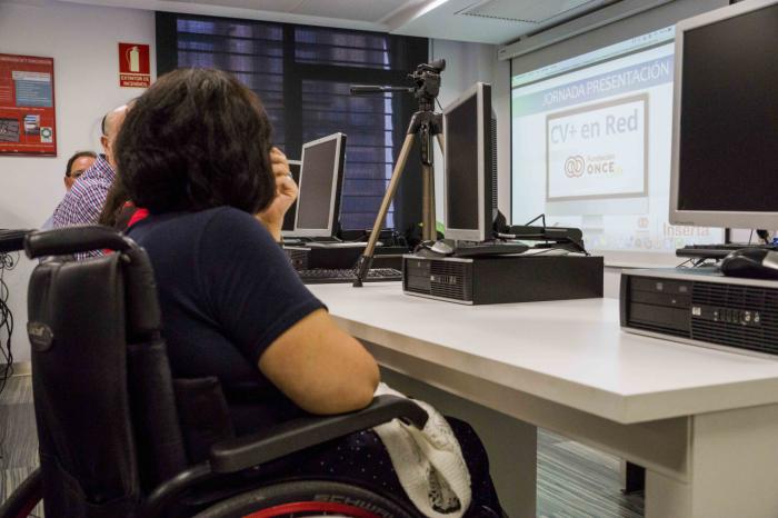 Dos entidades de Castilla-La Mancha colaboran con Fundación ONCE para mejorar el empleo de los jóvenes con trastorno mental