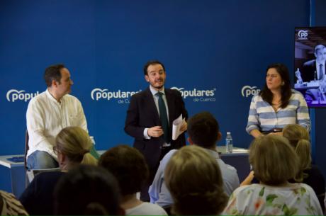 Alejo Miranda explica en Cuenca el trabajo de la Comisión de Investigación del Senado