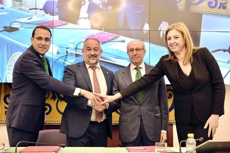 La UCLM y Globalcaja sellan una colaboración con un importe cercano a los 3 millones de euros para el desarrollo educativo y empresarial de la región