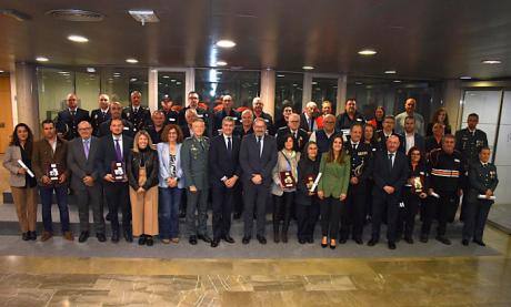 Medallas y placas para los héroes anónimos de Protección Civil en Cuenca