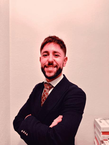 El profesor Javier Miranzo Díaz, investigador de la Universidad de Castilla-La Mancha, galardonado con el Premio Internacional de Investigación Jurídica ‘Lorenzo Martín-Retortillo’.