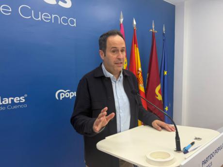 Martín-Buro reclama más previsión para evitar la falta de médicos en la provincia de Cuenca