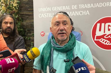 Pepe Álvarez defiende en Cuenca que la vivienda vuelva a ser “un derecho y no un privilegio”