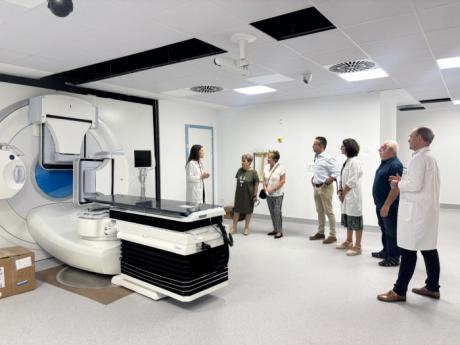 Sanidad diseña un plan alternativo si el IVO deja de prestar el servicio de radioterapia en Cuenca
