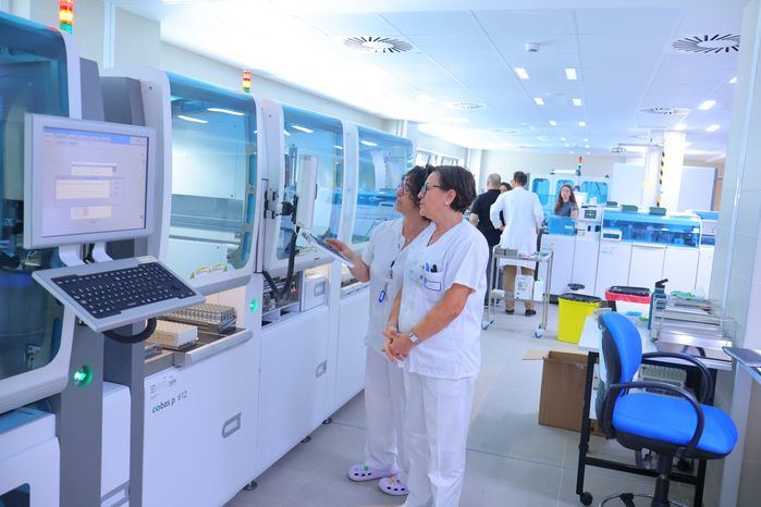 Los laboratorios del nuevo HUCU comienzan a funcionar con tecnología avanzada y mayor capacidad diagnóstica