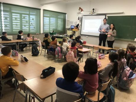 La Unidad de Salud Bucodental de Tarancón desarrolla actividades de promoción de higiene oral y alimentación saludable con los escolares
