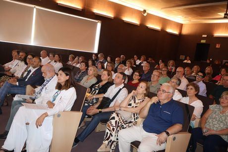 El Área Integrada de Cuenca homenajea a los 102 profesionales que se jubilaron en 2025
