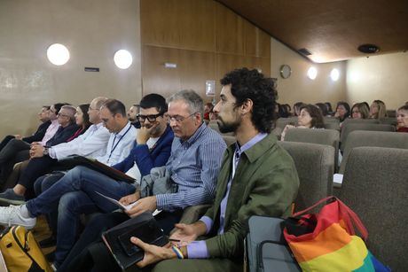 La Jornada “Mujeres en primera persona” refuerza la atención sanitaria a personas LGTBI en Castilla-La Mancha