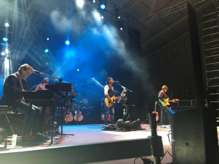 Unas 4.000 personas asisten al concierto de Los Secretos en Tarancón