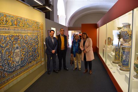 La exposición ‘aTempora. 6.000 años de cerámica en Castilla-La Mancha’ recibe en la mañana de este jueves a su visitante número 100.000