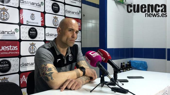 En imagen Cesar Lainez, entrenador de la Unión Balompédica Conquense