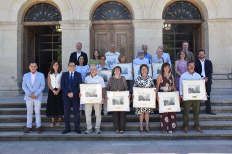 La Diputación reconoce la labor de sus trabajadores jubilados en una emotiva ceremonia