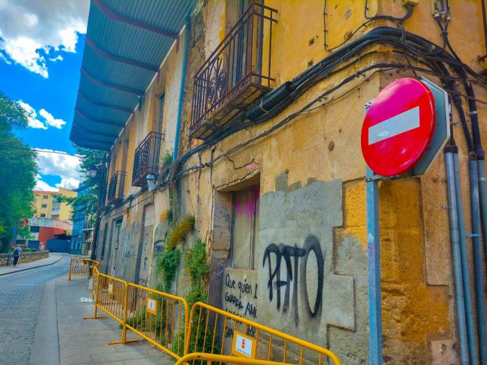 Los populares acusan al Alcalde de desidia porque “tiene el informe de la Junta desde septiembre sobre cómo actuar en el edificio de la Fundación Sánchez Vera”