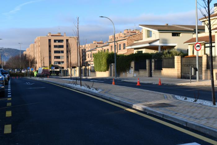 La avenida de Las Sabinas estrena bulevar para pacificar el tráfico y ganar espacio peatonal