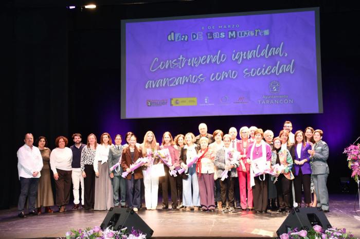 El Auditorio de Tarancón rinde homenaje a mujeres destacadas de la localidad en el Día Internacional de las Mujeres