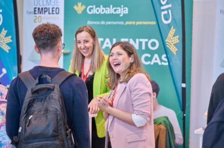 Globalcaja impulsa el talento joven en el Foro de Empleo UCLM3E con 100 becas para este verano