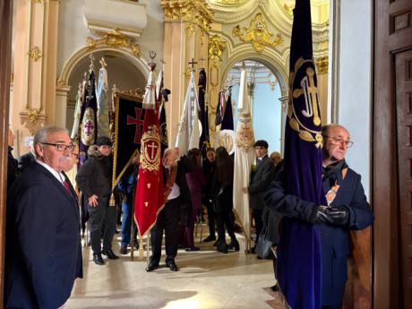 Monseñor Yanguas llama a los nazarenos a ser "hijos que no desmerezcan mucho al Padre" en el Jubileo