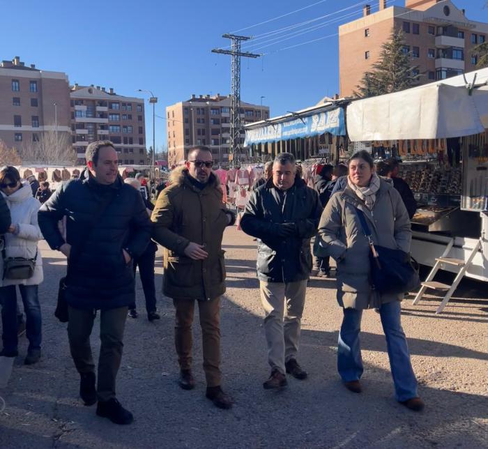 El Grupo Popular en el Ayuntamiento de Cuenca muestra su preocupación por la situación del mercadillo
