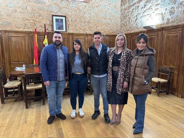 Tres nuevos concejales de Villanueva de la Jara toman posesión de sus actas