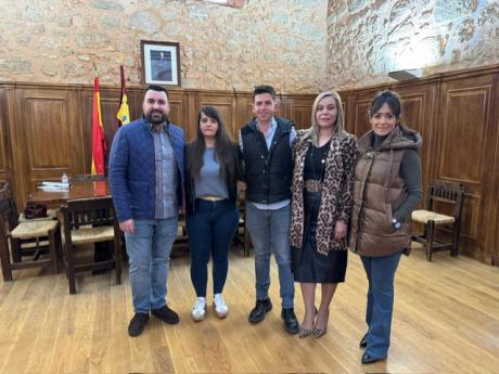 Tres nuevos concejales de Villanueva de la Jara toman posesión de sus actas