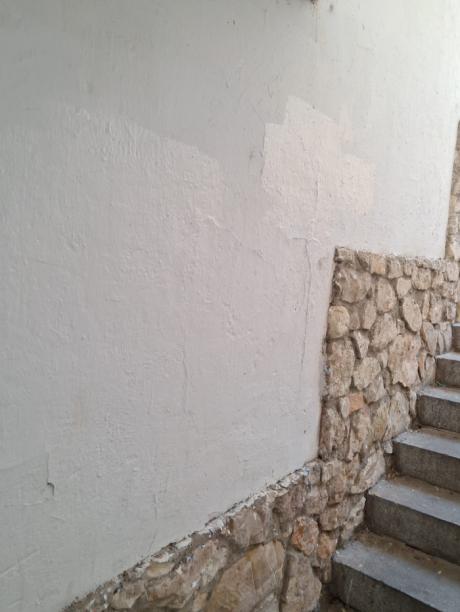 Campaña de limpieza continúa con eliminación de pintadas y repintado en el túnel de Cardenal Payá  