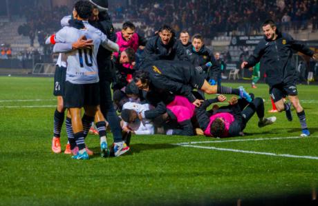 Remontada épica del Conquense en el descuento para meterse en play-off (2-1)