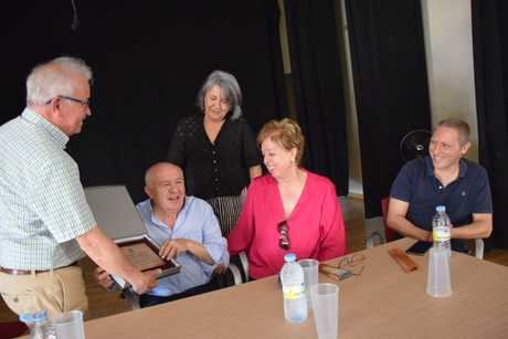 Homenaje en Torrejoncillo del Rey a José Antonio Valls por su trayectoria como alcalde