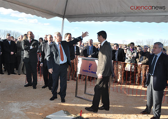 Colocación de la primera piedra del futuro Hospital Universitario de Cuenca