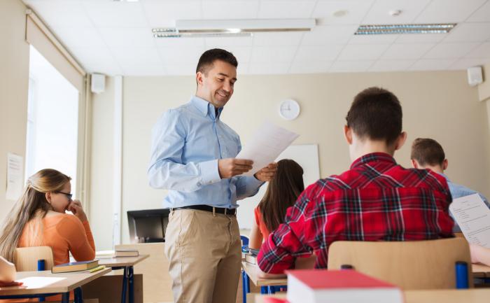 Desde hoy y hasta el 23 de mayo puede solicitarse plaza para enseñanzas de idiomas en las Escuelas Oficiales y Centros de Adultos