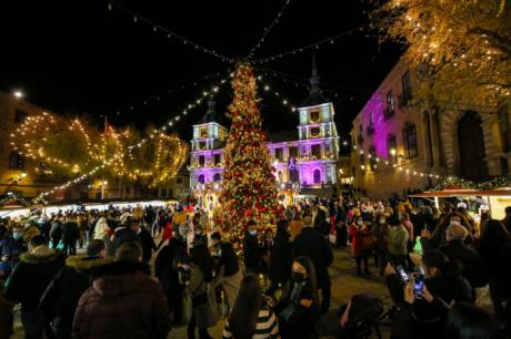 La Navidad llega a Toledo con la iluminación artística formada por más de un millón de puntos led y actividades para todos los públicos