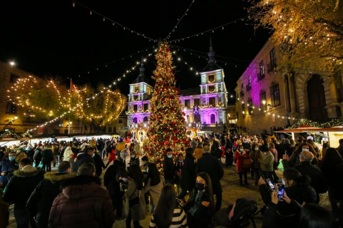 Las luces de Navidad iluminan Guadalajara con un total de 1.300.000
