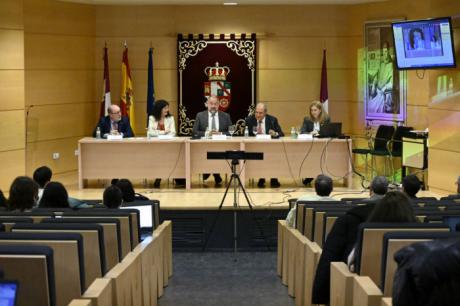 Expertos analizan el sistema electoral en el estado autonómico en las XXVII Jornadas sobre el sistema autonómico de Castilla-La Mancha