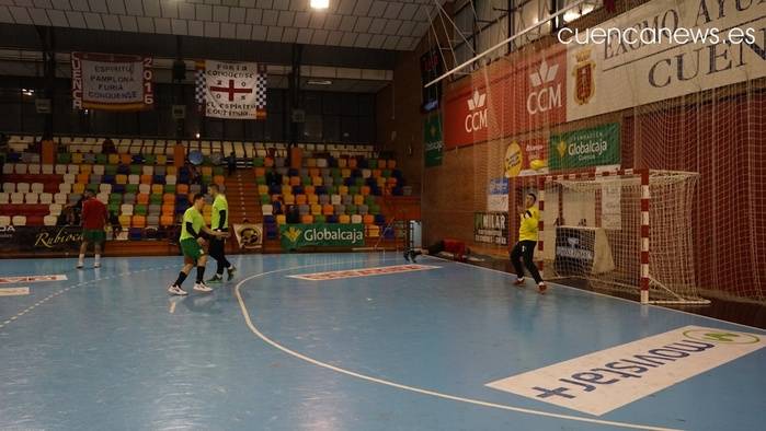 El Ciudad Encantada se juega ante Bada Huesca buena parte de la permanencia en ASOBAL