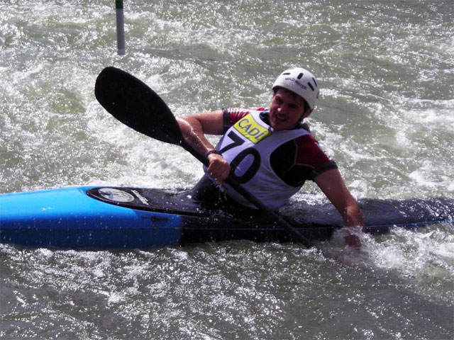 El club de piragüismo “Las Grajas” participo  en la segunda prueba de la Liga de Slalom Olímpico